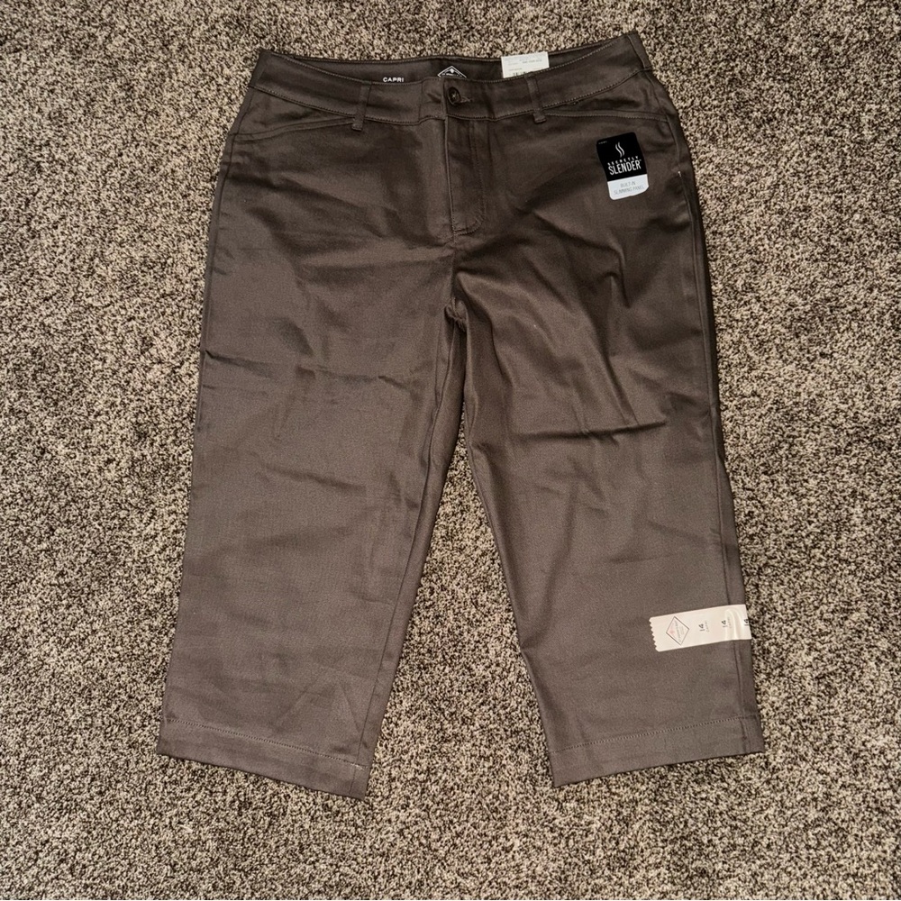 NWT St.John’s Bay Capri